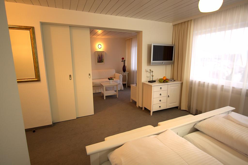 Lupinenhotel Bodensee Sipplingen Habitación foto